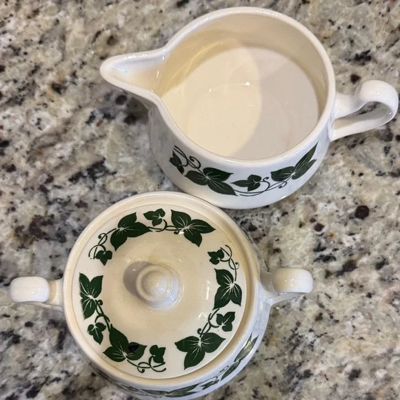 Vintage Home Laughlin Sugar & Creamer Set - Picture 5 of 9